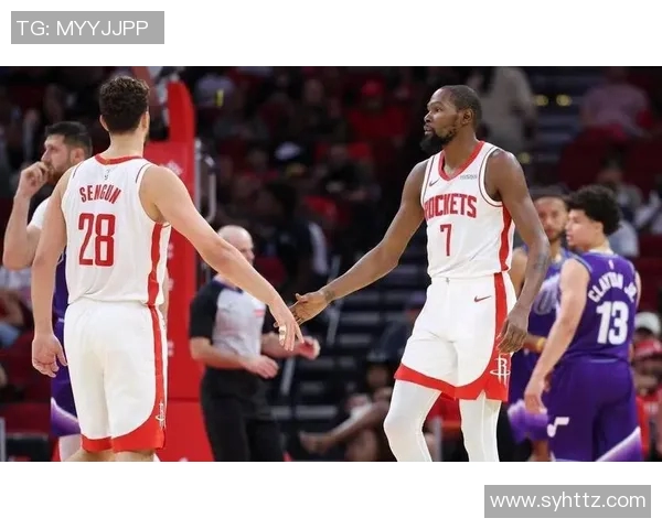 火箭勇士激战正酣2月24日高清直播全程回顾与精彩瞬间分享